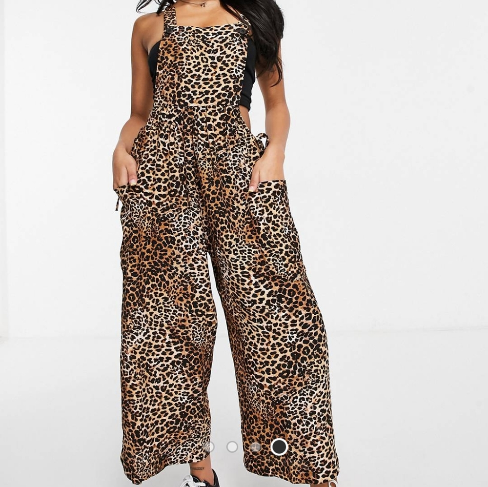 Leopard overall jumpsuit cutout sides